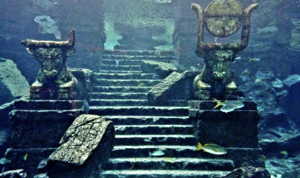 After 1,200 Years, the ancient egyptian city of heracleion, known as the lost city of heracleion, has Ƅeen found and explored underwater. - news.tinnhanhtv.com